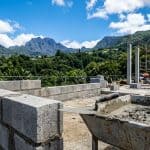 Comment doser un mortier de montage pour parpaings : Guide et proportions
